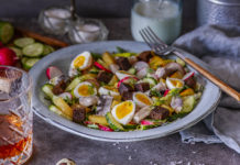 Suvine salat suitsuangerjaga